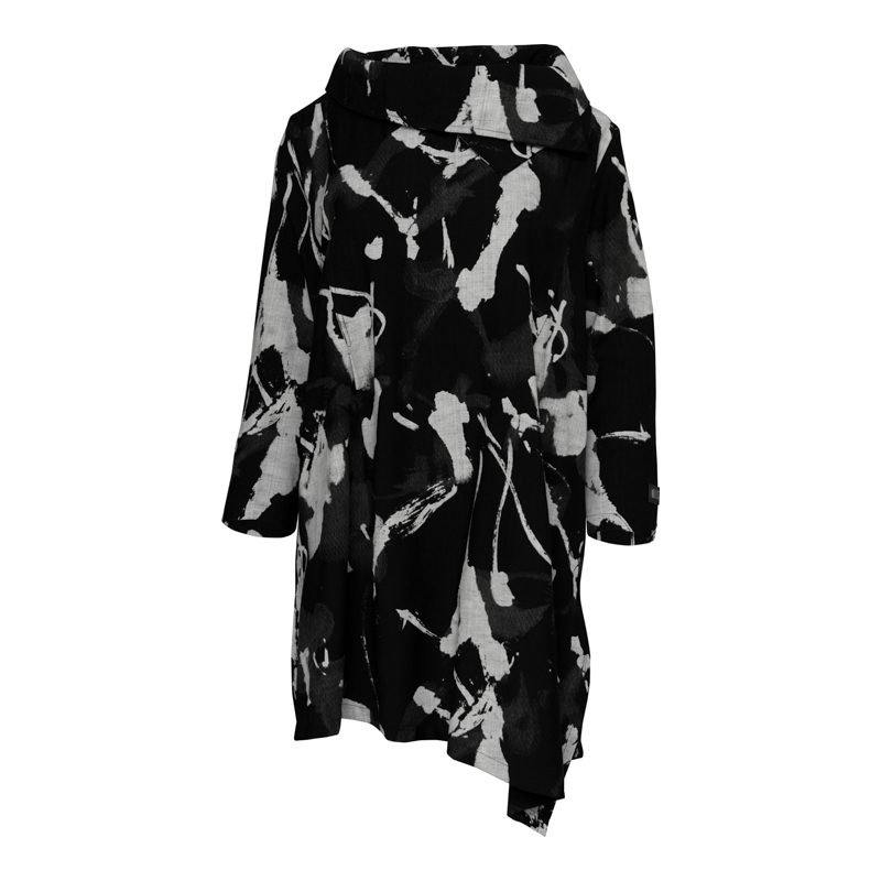 13532 99 Black